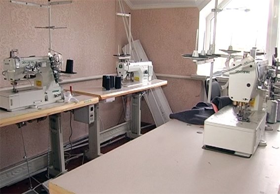 Одяг світових брендів «Adidas» і «Nike» виготовляли у Хмельницькому на підпільному цеху (Фото) (фото) - фото 1 Одяг світових брендів «Adidas» і «Nike» виготовляли у Хмельницькому на підпільному цеху (Фото) (фото) - фото 1
