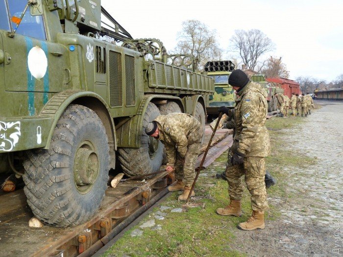 В Одессу прибыли «Грады» и «Ураганы» для укрепления береговой оборо... В Одессу прибыли «Грады» и «Ураганы» для укрепления береговой оборон (фото) - фото 1