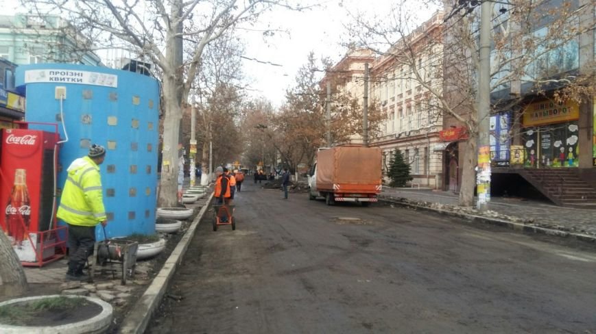 В Днепропетровске продолжается ремонт улицы Московской (ФОТО) (фото) - фото 5 В Днепропетровске продолжается ремонт улицы Московской (ФОТО) (фото) - фото 5