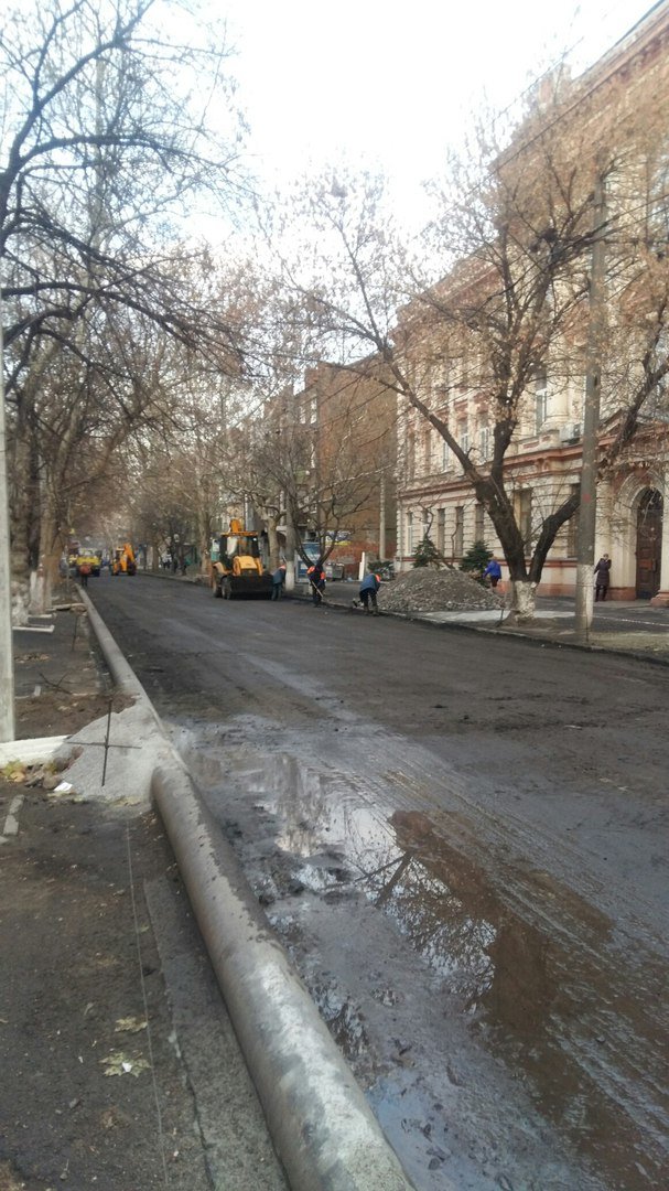 В Днепропетровске продолжается ремонт улицы Московской (ФОТО) (фото) - фото 12 В Днепропетровске продолжается ремонт улицы Московской (ФОТО) (фото) - фото 12