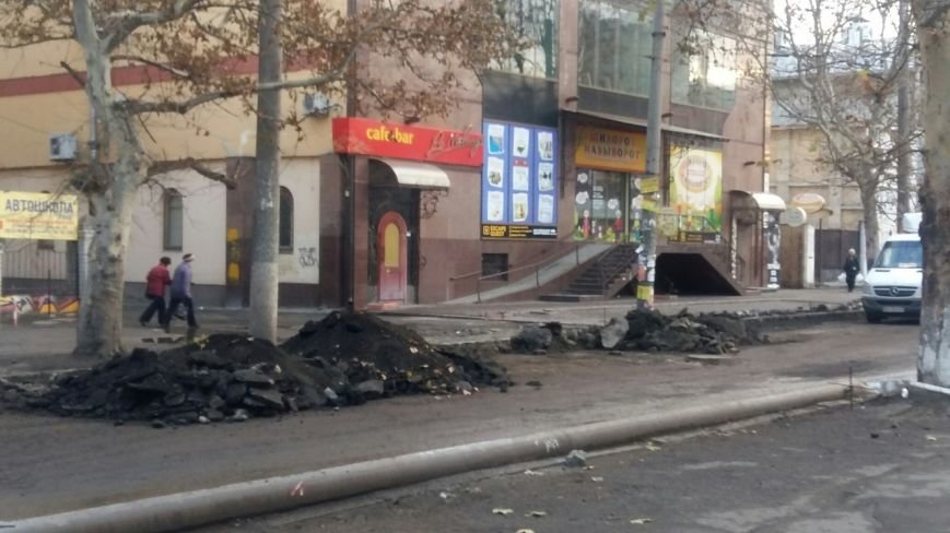 В Днепропетровске продолжается ремонт улицы Московской (ФОТО) (фото) - фото 10 В Днепропетровске продолжается ремонт улицы Московской (ФОТО) (фото) - фото 10