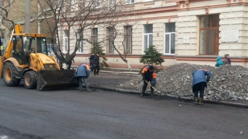 В Днепропетровске продолжается ремонт улицы Московской (ФОТО) (фото) - фото 2 В Днепропетровске продолжается ремонт улицы Московской (ФОТО) (фото) - фото 2