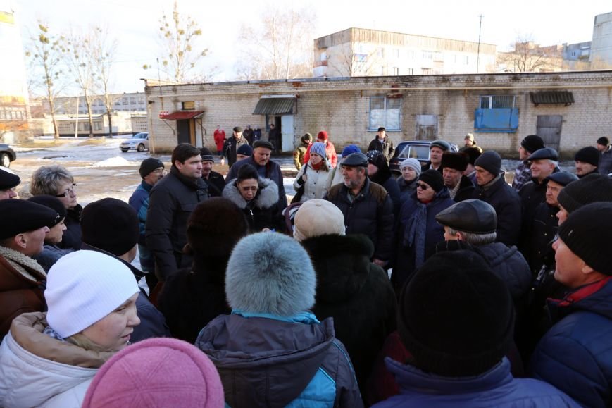 Жителям разрушенного дома в Лисичанске Кабмин выделит более 26 миллионов гривен на компенсацию (Фото) (фото) - фото 1 Жителям разрушенного дома в Лисичанске Кабмин выделит более 26 миллионов гривен на компенсацию (Фото) (фото) - фото 1