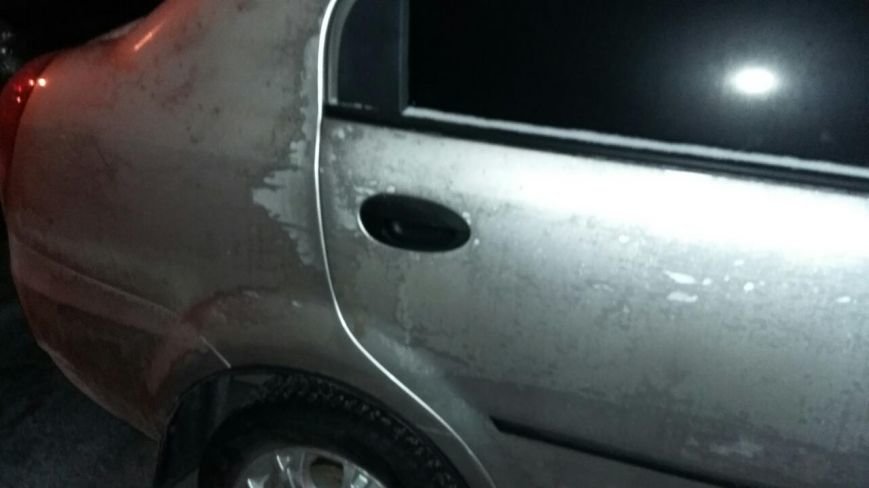 У Львові розшукали водія, який 14 січня пошкодив шість автомобілів і трамвай (ФОТО) (фото) - фото 1 У Львові розшукали водія, який 14 січня пошкодив шість автомобілів і трамвай (ФОТО) (фото) - фото 1