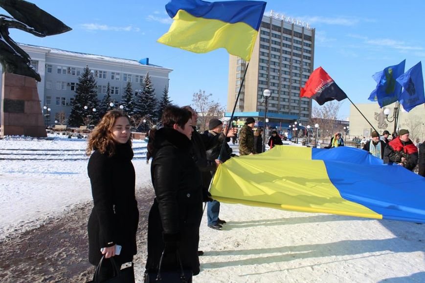 117 годовщина Соборности Украины отмечена в Бердянске митингом и то... 117 годовщина Соборности Украины отмечена в Бердянске митингом и торжественным шествием (фото) - фото 15