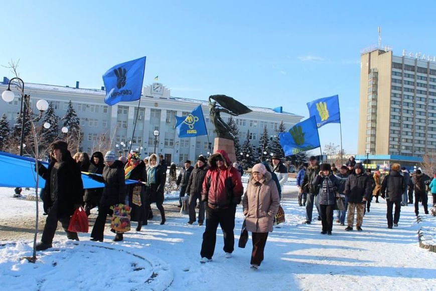 117 годовщина Соборности Украины отмечена в Бердянске митингом и то... 117 годовщина Соборности Украины отмечена в Бердянске митингом и торжественным шествием (фото) - фото 3