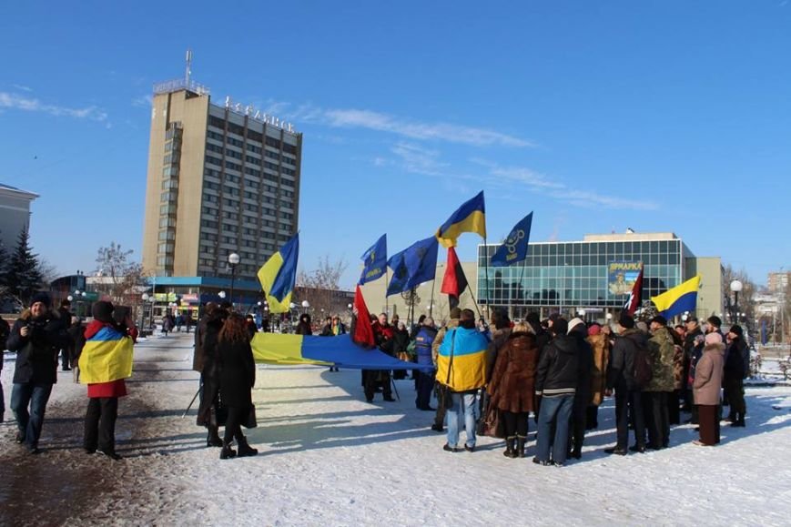 117 годовщина Соборности Украины отмечена в Бердянске митингом и то... 117 годовщина Соборности Украины отмечена в Бердянске митингом и торжественным шествием (фото) - фото 11