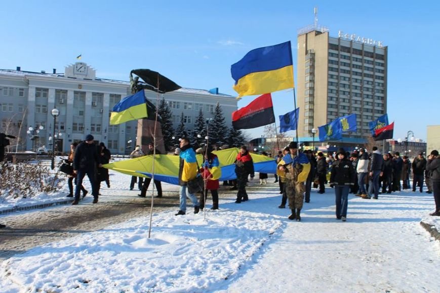 117 годовщина Соборности Украины отмечена в Бердянске митингом и то... 117 годовщина Соборности Украины отмечена в Бердянске митингом и торжественным шествием (фото) - фото 4
