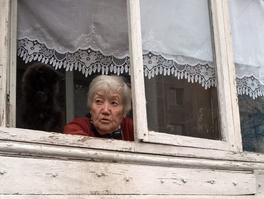 Спроба суїциду завершилася чергової поїздкою до психлікарні (Фото) (фото) - фото 3 Спроба суїциду завершилася чергової поїздкою до психлікарні (Фото) (фото) - фото 3