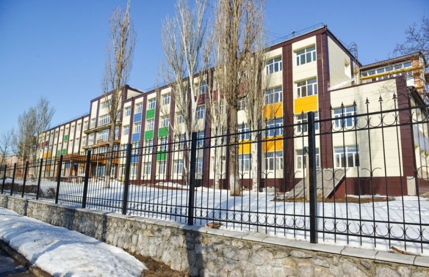 Ремонтні роботи головного корпусу дитячої обласної лікарні виконані... Ремонтні роботи головного корпусу дитячої обласної лікарні виконані на 95% (фото) - фото 1