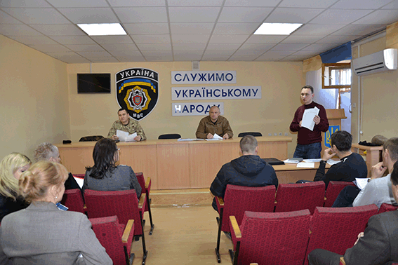 В Северодонецке выбирали компанию для страхования полицейского авто... В Северодонецке выбирали компанию для страхования полицейского автотранспорта (ФОТО) (фото) - фото 1