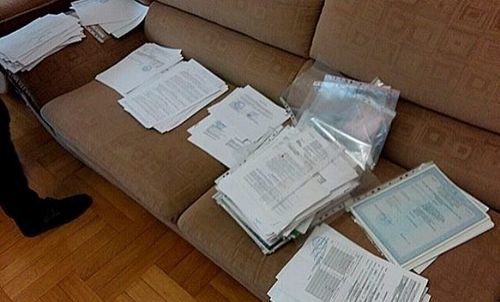 В Луганском регионе оперативники разоблачили огромную корр..., фото-2 В Луганском регионе оперативники разоблачили огромную коррупционную схему (ФОТО), фото-2