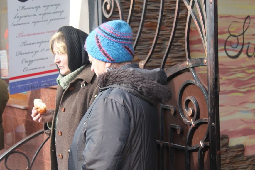 «Прийде міліція, копає продукти, але ми далі торгуємо», фото-5 «Прийде міліція, копає продукти, але ми далі торгуємо», фото-5