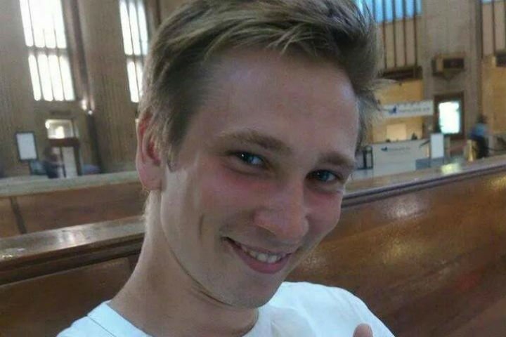 В Ялте спутник завел чемпиона России по лакроссу в обрыв (фото) - фото 1 В Ялте спутник завел чемпиона России по лакроссу в обрыв (фото) - фото 1