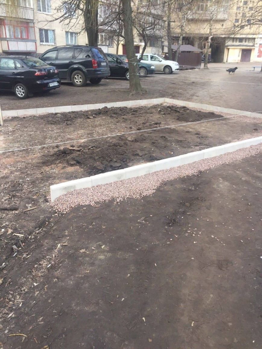 В Житомире предотвратили появление ещё одного ларька, фото-1 В Житомире предотвратили появление ещё одного ларька, фото-1
