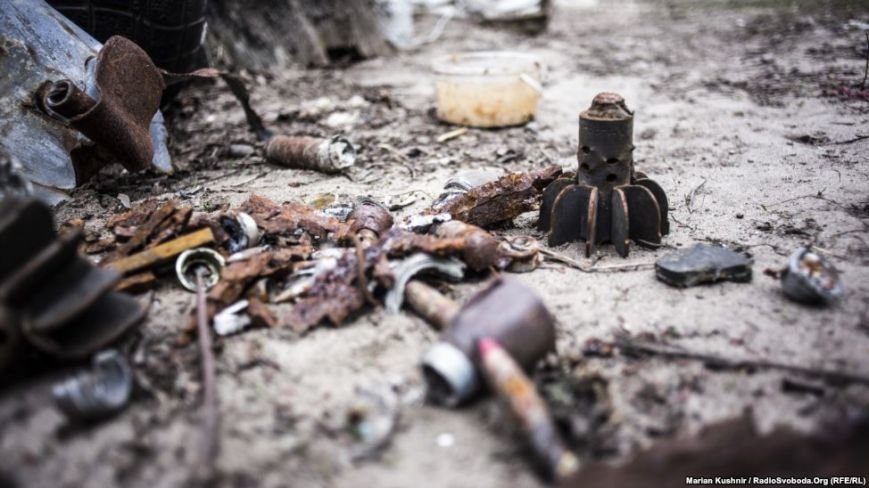 Большое горе прифронтового района Луганщины (ФОТО), фото-10 Большое горе прифронтового района Луганщины (ФОТО), фото-10