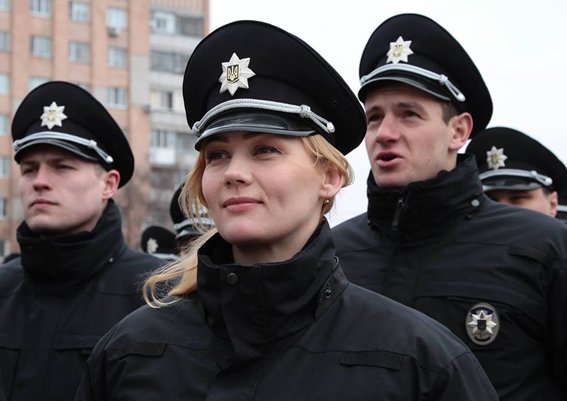 Кто вошел в ряды Житомирской патрульной полиции (фото) - фото 3 Кто вошел в ряды Житомирской патрульной полиции (фото) - фото 3