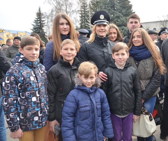 Кто вошел в ряды Житомирской патрульной полиции (фото) - фото 4 Кто вошел в ряды Житомирской патрульной полиции (фото) - фото 4