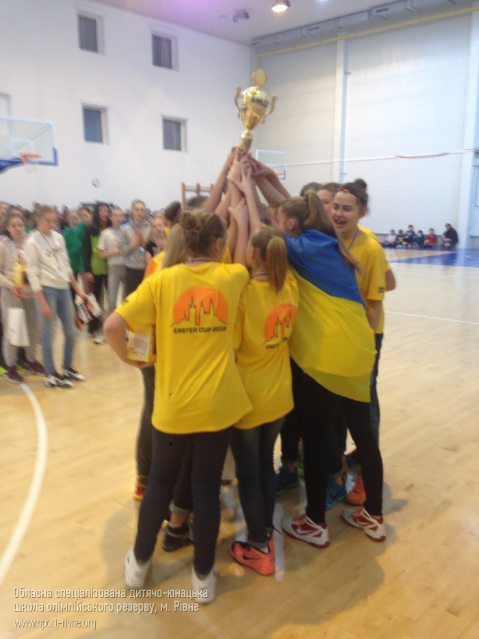 Рівненські баскетболістки перемогли на «EASTER CUP 2016» (фото) -... Рівненські баскетболістки перемогли на «EASTER CUP 2016» (фото) - фото 2