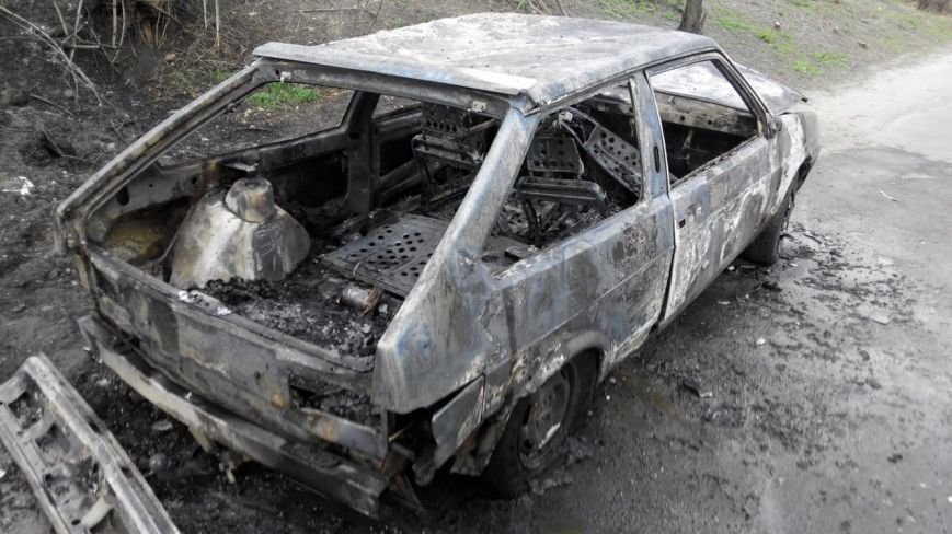 В Кировоградской области пожар уничтожил легковой автомобиль (ФОТО) (фото) - фото 1 В Кировоградской области пожар уничтожил легковой автомобиль (ФОТО) (фото) - фото 1