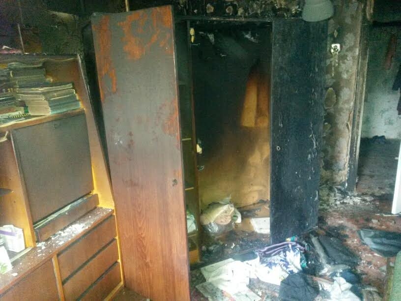 В центре Мариуполя в квартире чуть не угорел 86-летний мужчина (Ф... В центре Мариуполя в квартире чуть не угорел 86-летний мужчина (ФОТО) (фото) - фото 1