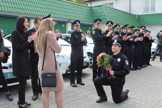 У Рівному Хатія Деканоідзе відкрила офіс патрульної поліції (фото)... У Рівному Хатія Деканоідзе відкрила офіс патрульної поліції (фото) - фото 5