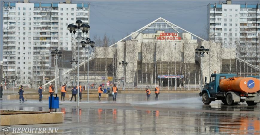 Вартовчане встречают весну на чистых улицах (фото) - фото 1 Вартовчане встречают весну на чистых улицах (фото) - фото 1