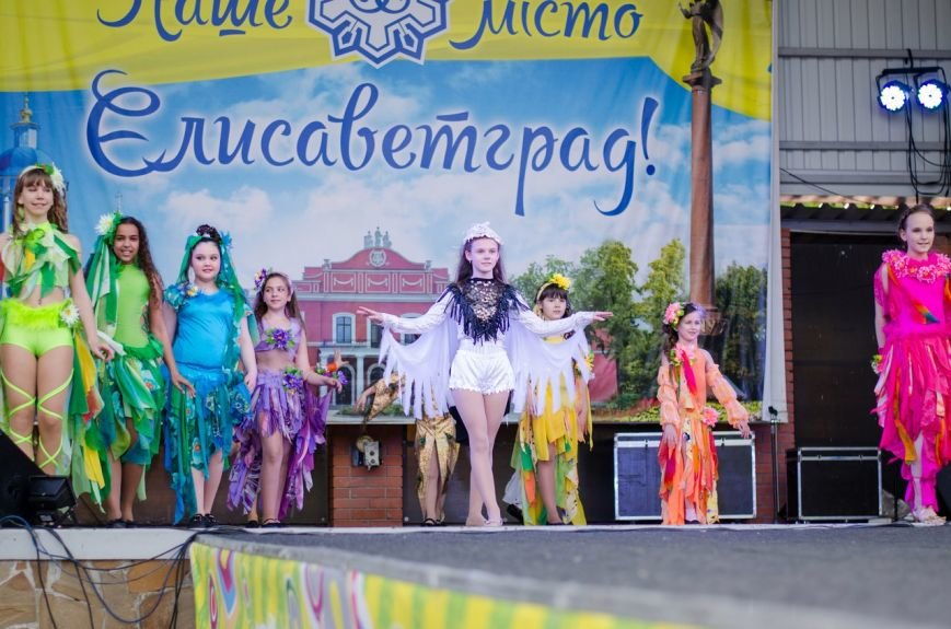 У Дендропарку відбулась презентація ХІ Всеукраїнського конкурсу краси «Степова красуня» (ФОТО) (фото) - фото 1 У Дендропарку відбулась презентація ХІ Всеукраїнського конкурсу краси «Степова красуня» (ФОТО) (фото) - фото 1