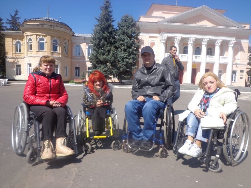 Городское общество инвалидов отпраздновало юбилей вдохновителя клуба «Прометей» (фото) - фото 1 Городское общество инвалидов отпраздновало юбилей вдохновителя клуба «Прометей» (фото) - фото 1