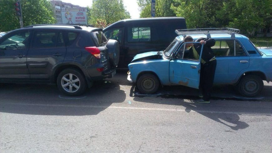 На Капушанській в Ужгороді зіткнулися На Капушанській в Ужгороді зіткнулися