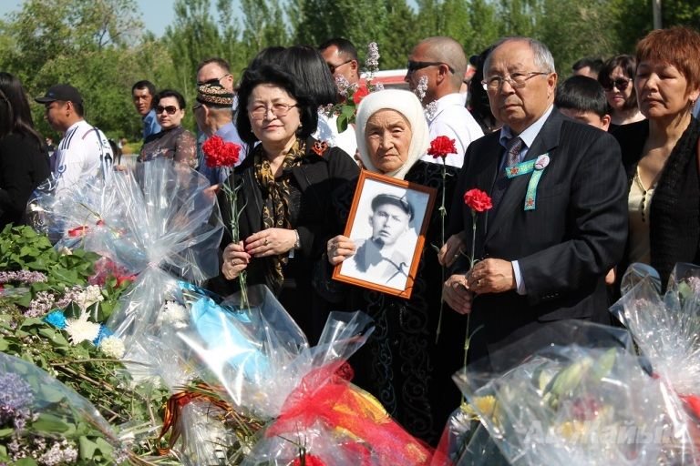день победы атырау4 день победы атырау4