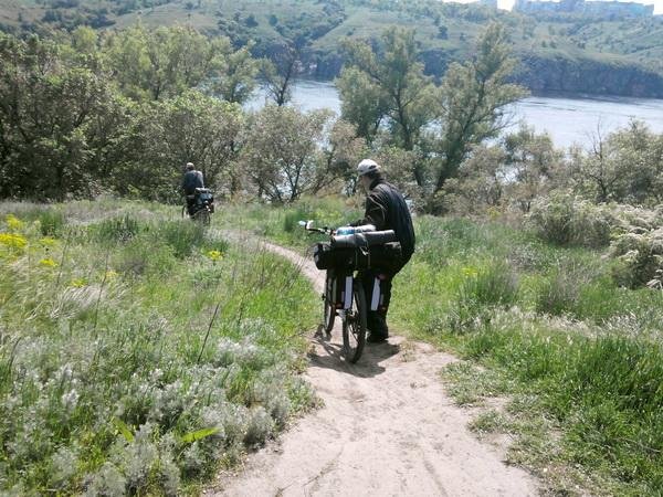 Из Першотравенска на остров Хортица на велосипедах: двое пе..., фото-2 Из Першотравенска на остров Хортица на велосипедах: двое першотравенцев проехали 322 км, фото-2