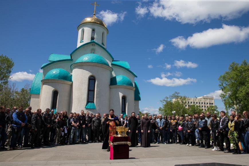 Байкеры Сахалина открыли мотосезон на аэродроме Пушистый, фото-1 Байкеры Сахалина открыли мотосезон на аэродроме Пушистый, фото-1