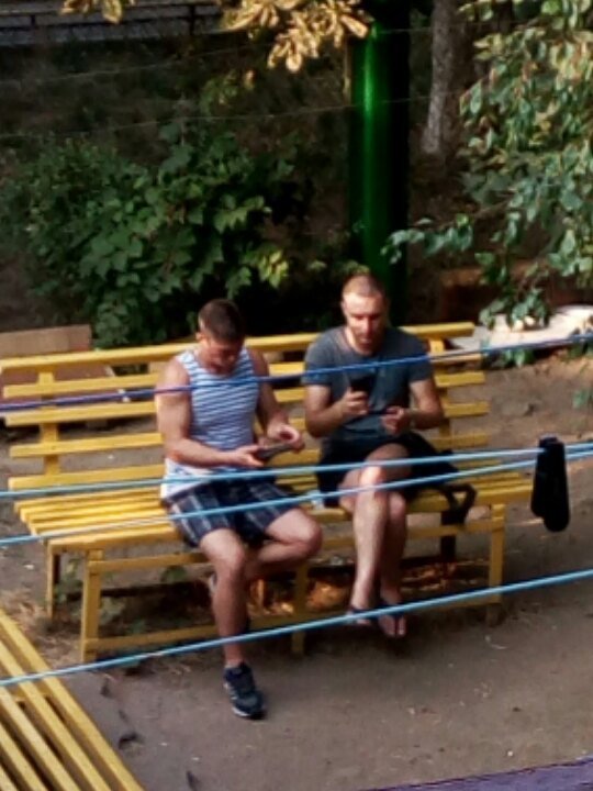 Двое жителей Черноморска стреляли во дворе жилого дома (фото), фото-1 Двое жителей Черноморска стреляли во дворе жилого дома (фото), фото-1
