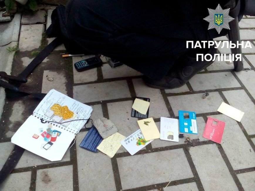 В Кропивницком мужчина пытался совершить кражу из иномарки..., фото-1 В Кропивницком мужчина пытался совершить кражу из иномарки (ФОТО), фото-1