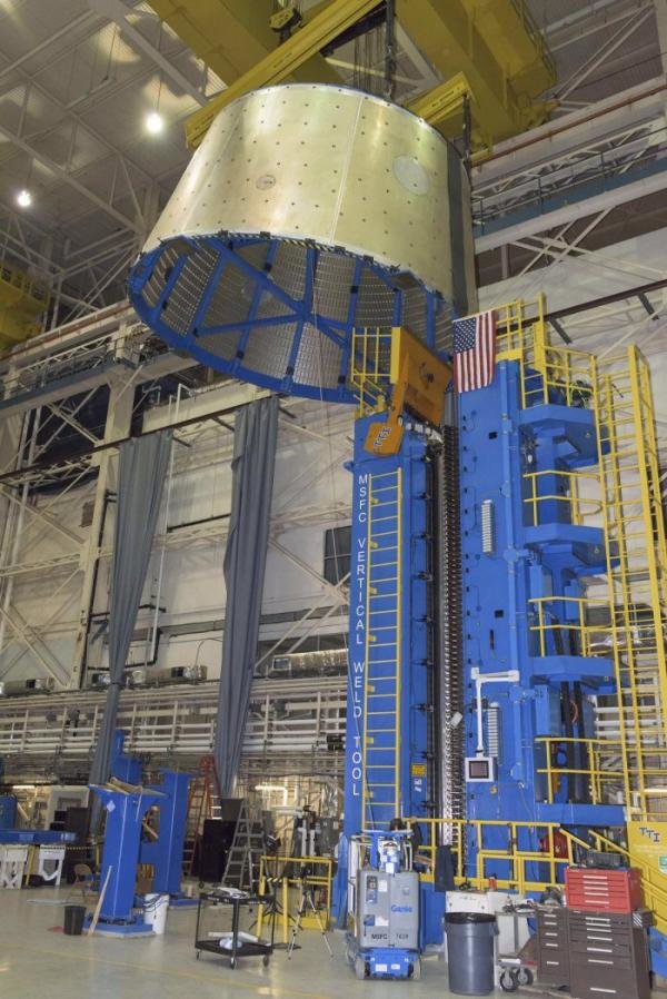 NASA збере найпотужнішу ракету в історії космонавтики для п..., фото-1 NASA збере найпотужнішу ракету в історії космонавтики для подорожі на Марс, фото-1