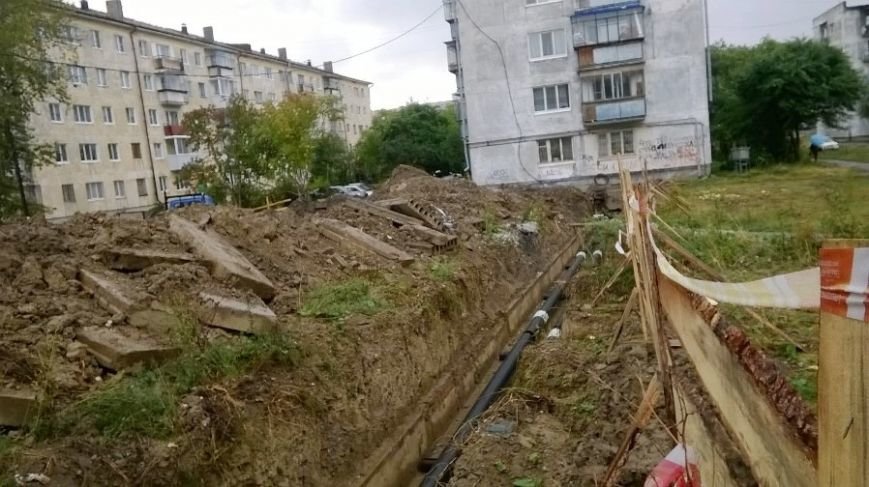 ул. Бажова (3) ул. Бажова (3)