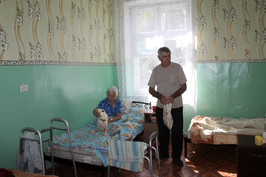 Ветераны получили подарки в честь Дня освобождения Донбасса, фото-5 Ветераны получили подарки в честь Дня освобождения Донбасса, фото-5