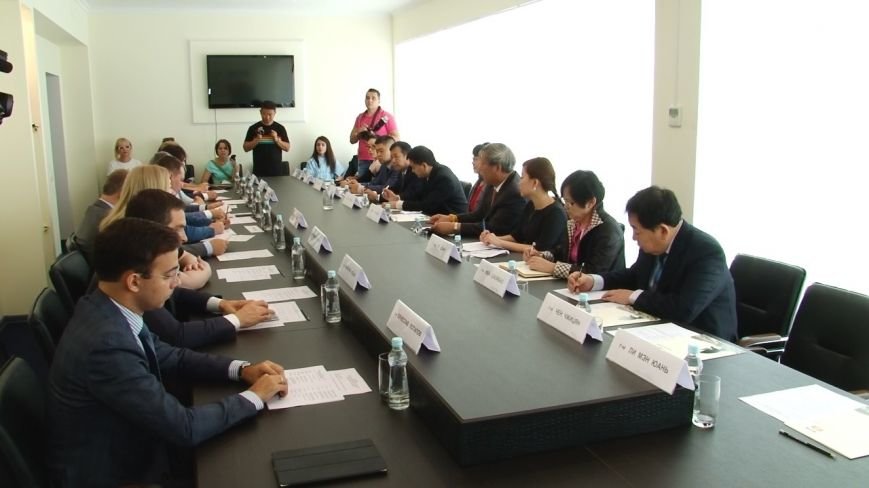 Глава Пятигорска   подписал соглашение о намерениях с китайскими бизнесменами, фото-1