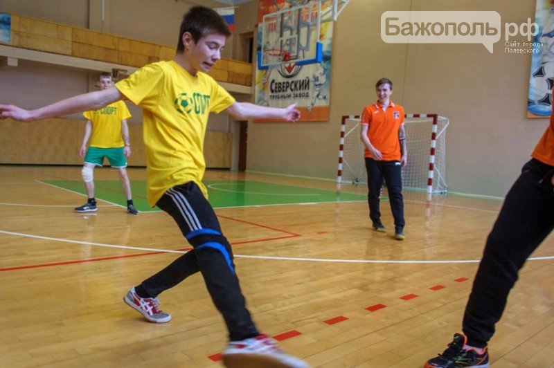 Товарищеский матч по футболу завершился результативной нич..., фото-15 Товарищеский матч по футболу завершился результативной ничьей и чашкой чая, фото-15
