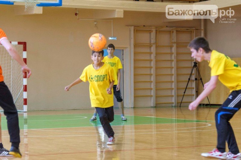 Товарищеский матч по футболу завершился результативной нич..., фото-10 Товарищеский матч по футболу завершился результативной ничьей и чашкой чая, фото-10