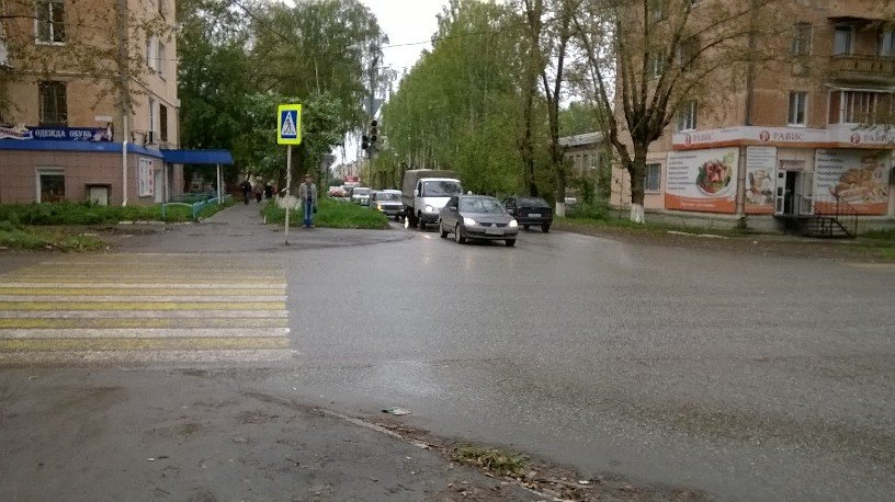 На оживленном перекрестке северной части не работает светофор, фото-1 На оживленном перекрестке северной части не работает светофор, фото-1