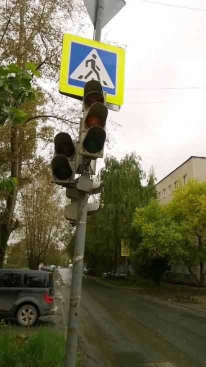 На оживленном перекрестке северной части не работает светофор, фото-3 На оживленном перекрестке северной части не работает светофор, фото-3