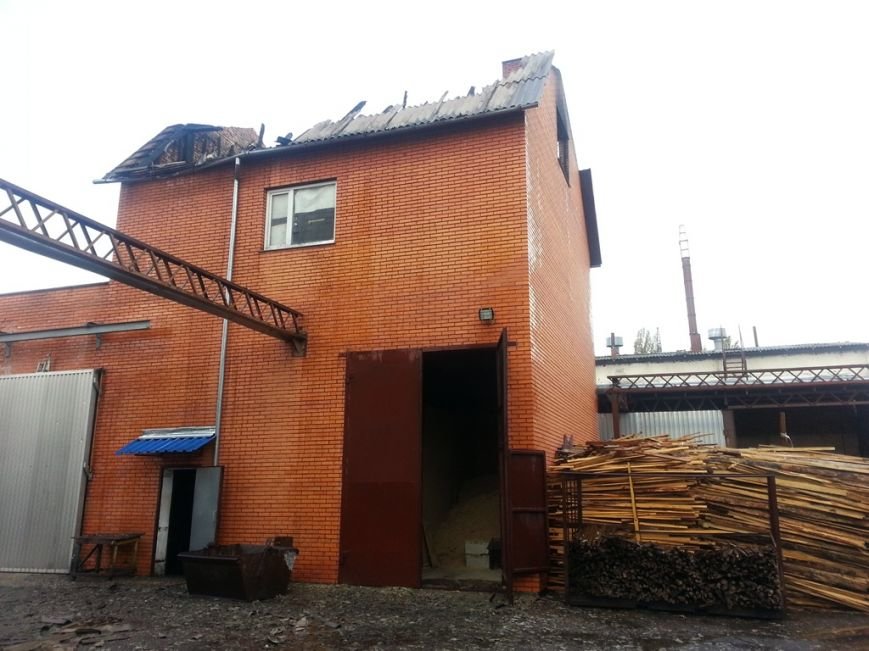 У Білій Церкві мало не згоріла меблева фабрика (фото), фото-1 У Білій Церкві мало не згоріла меблева фабрика (фото), фото-1