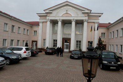 Как выглядит сегодня здание торгово-промышленной палаты в..., фото-4 Как выглядит сегодня здание торгово-промышленной палаты в Донецке (ФОТО), фото-4