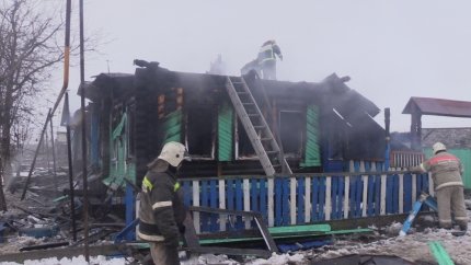 Под Ульяновском в пожаре сгорела семья из 4 человек. ФОТО, фото-1