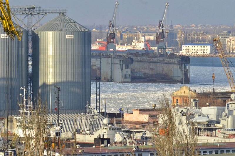 В Одессе льды сковали корабли Военно-морских сил Украины (ФОТО), фото-8