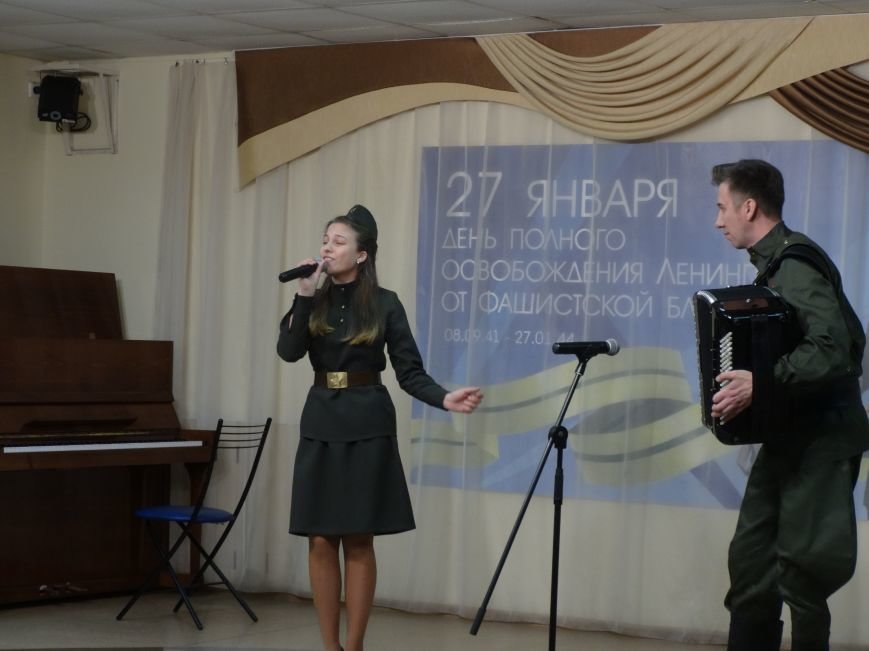 В ДК "Сувенир" прошел праздничный концерт "От сердца к сер..., фото-1 В ДК "Сувенир" прошел праздничный концерт "От сердца к сердцу", фото-1