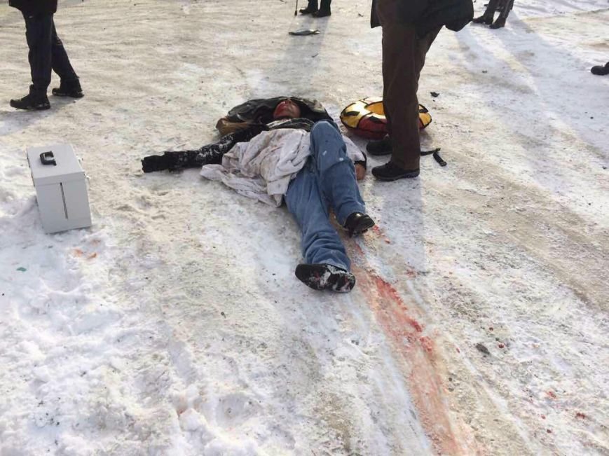 Назад в 90-е. В Нижневартовске произошла перестрелка с пострадавшими // ВИДЕО, фото-1