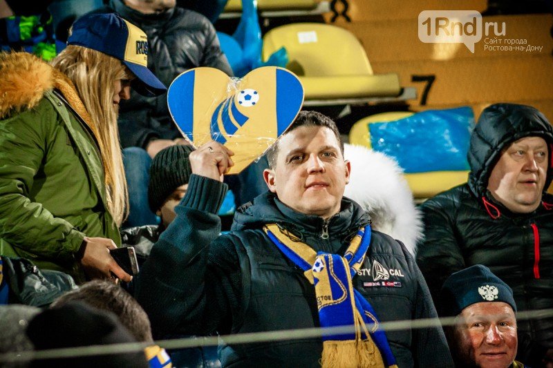 Легенды-на-Дону: «Манчестер Юнайтед» и «Ростов» сыграли на..., фото-8 Легенды-на-Дону: «Манчестер Юнайтед» и «Ростов» сыграли на «Олимпе-2», фото-8